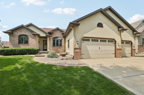 914 Countryside Crossing, Waunakee, WI, 53597 | Card Image