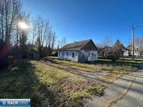 82 Main St, Soudan, MN, 55782-2305 | Card Image