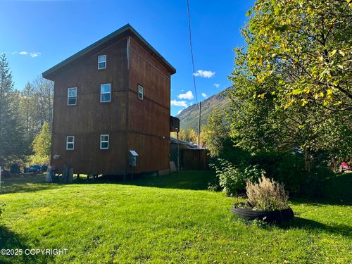 282 Main St, Girdwood, AK, 99587 | Card Image