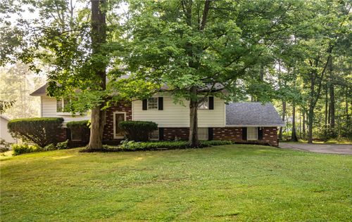 115 Milton St, Clark, PA, 16113-1008 | Card Image