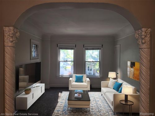 920 Beaconsfield 2s, Grosse Pointe Park, MI, 48230 | Card Image