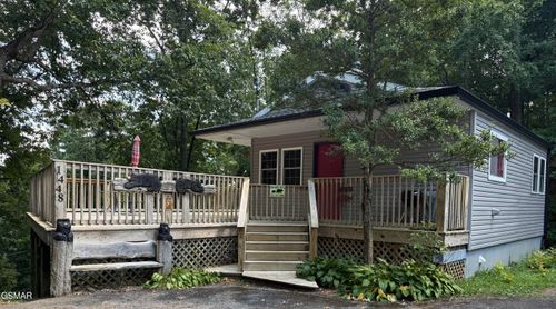 1448 N Arbon Ln, Gatlinburg, TN, 37738-3806 | Card Image