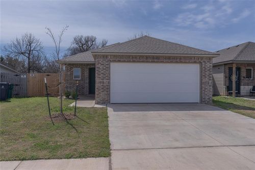 12104 Sw 33rd St, Yukon, OK, 73099-3695 | Card Image