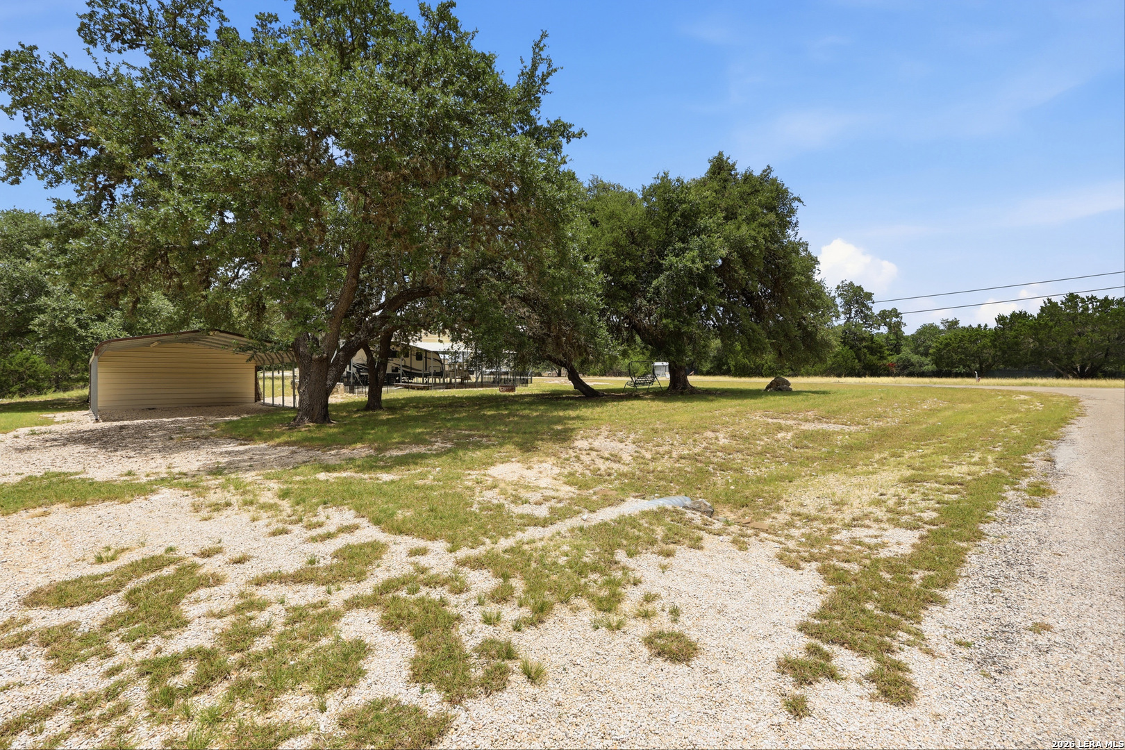 Land in Bandera 5