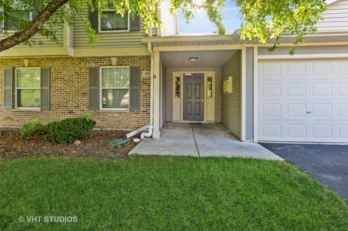 apt-a-305 Buckingham Cir, Elgin, IL, 60120-7199 | Card Image