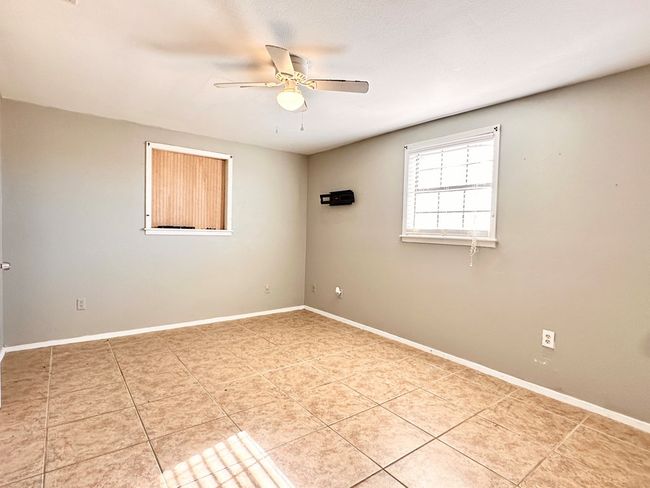 823 W 7 Th St, House other with 4 bedrooms, 2 bathrooms and 1 parking in Big Spring TX | Image 15