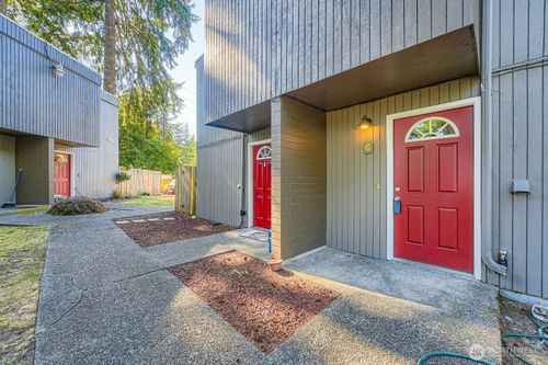 unit-c-13067 Pacific Hwy Sw, Lakewood, WA, 98499-1043 | Card Image