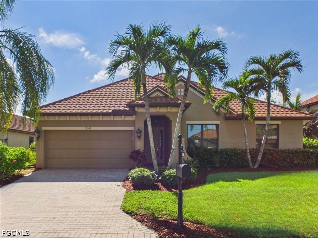 Residential in Fort Myers 2