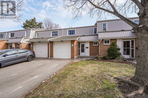 4-453 Woodview Road, Burlington (Roseland), ON, L7N2Z9 | Card Image