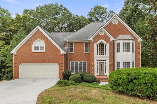 250 Shadowledge Ln, Roswell, GA, 30076-3666 | Card Image