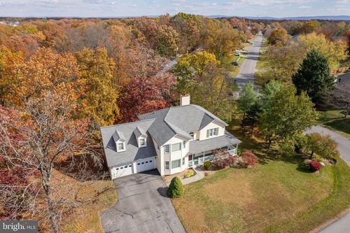 100 Winns Cir, WINCHESTER, VA, 22602-6940 | Card Image