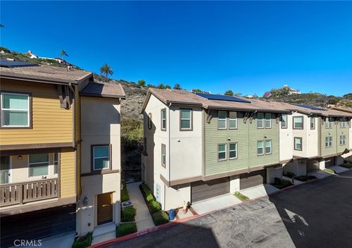 334 Mission Terrace Ave, San Marcos, CA, 92069-2077 | Card Image