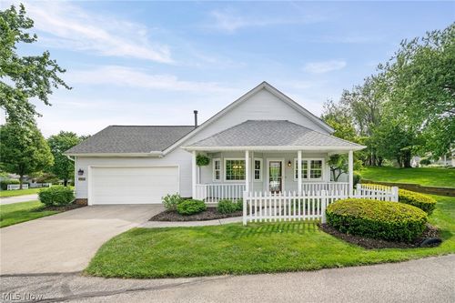 3-11-1235 Candlewick Ln, Broadview Heights, OH, 44147-3271 | Card Image