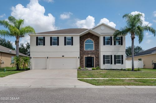 609 L M Davey Ln, Titusville, FL, 32780-3288 | Card Image