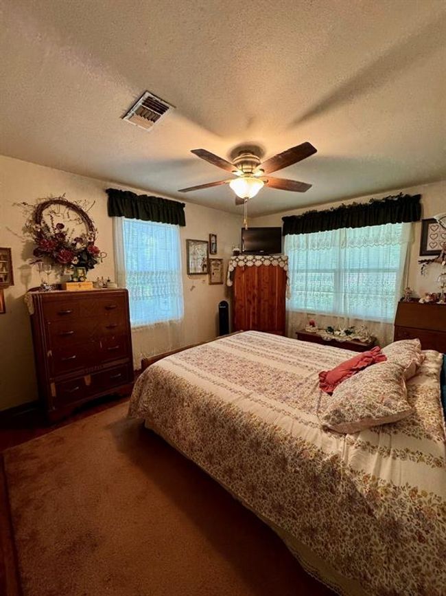 447 Fm 2540 N, House other with 3 bedrooms, 1 bathrooms and 1 parking in Van Vleck TX | Image 18