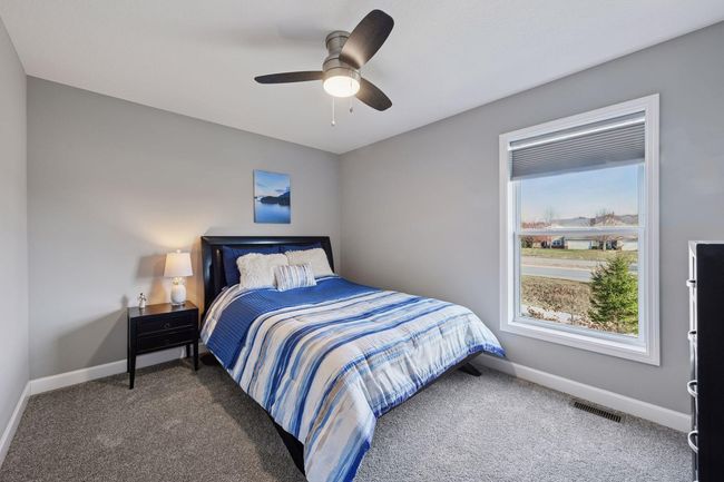 Upper-level bedroom #2 | Image 26