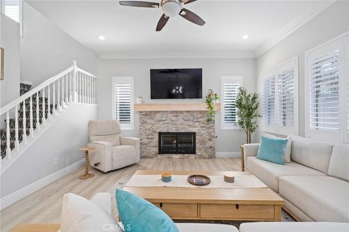27 Spoon Ln, Trabuco Canyon, CA, 92679-4924 | Card Image