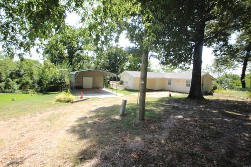 118 Lake Fork Dr, Saratoga, AR, 71859-9061 | Card Image