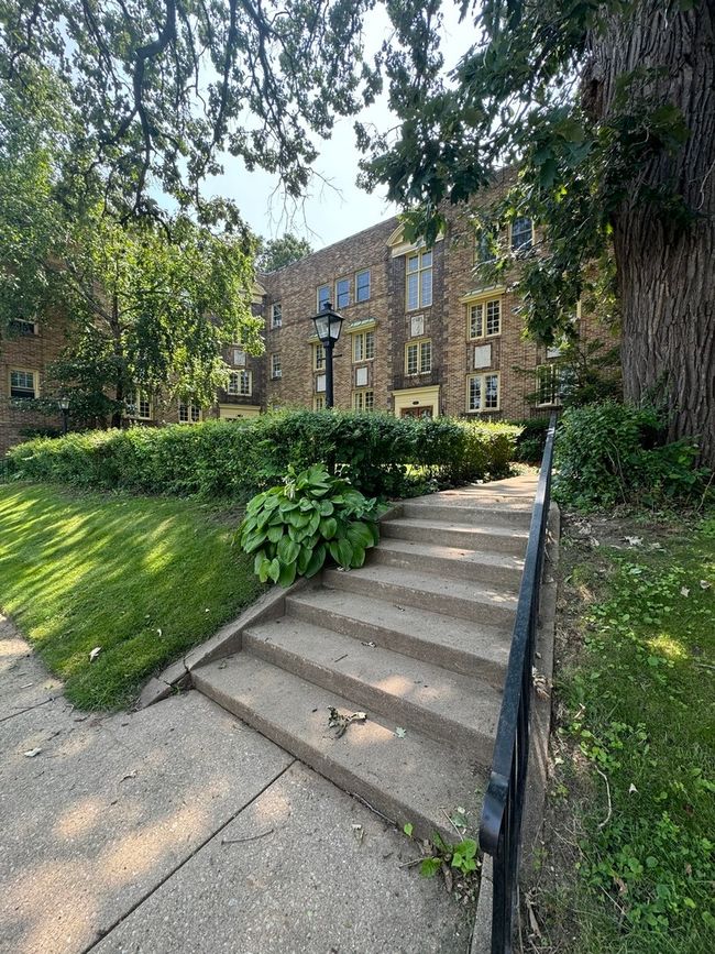 APT-102 - 441 W Exchange St, Townhouse with 2 bedrooms, 1 bathrooms and 1 parking in FREEPORT IL | Image 15