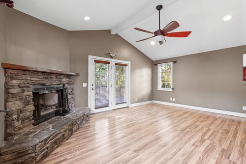 597 Whispering Hills Dr, Nashville, TN, 37211-5371 | Card Image