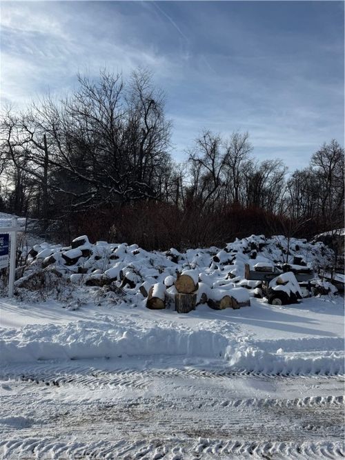 113 Mercury Dr, Coraopolis, PA, 15108-3822 | Card Image