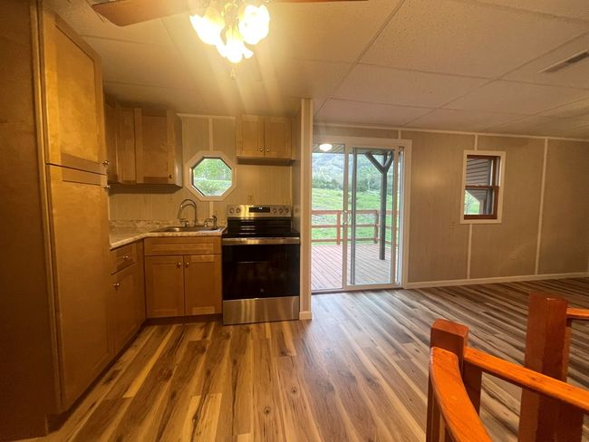 3747 Mountain Rd, House other with 2 bedrooms, 2 bathrooms and null parking in Cedar Bluff VA | Image 12