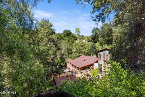 1951 N Topanga Canyon Blvd, Topanga, CA, 90290-4282 | Card Image
