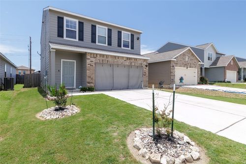 301 Wonderful Life Way, Jarrell, TX, 76537-0608 | Card Image