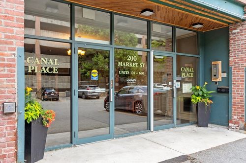 apt-619-200 Market St, Lowell, MA, 01852-1844 | Card Image