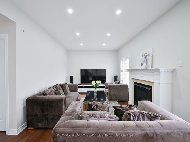 48 Game Creek Cres, House other with 8 bedrooms, 6 bathrooms and 4 parking in Brampton ON | Image 13