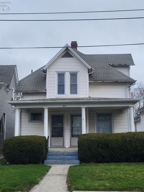 811 W Osborne St, Sandusky, OH, 44870-3211 | Card Image