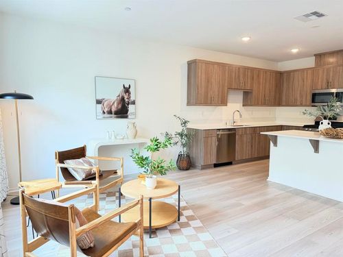 348 Sweet Pl, Fallbrook, CA, 92028-6549 | Card Image