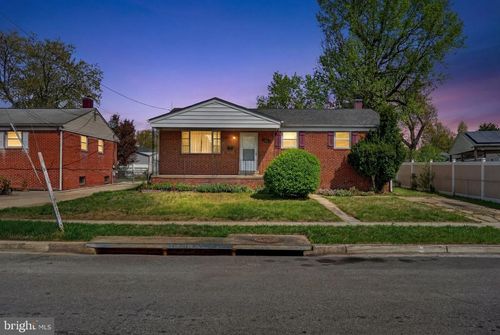 2412 Fordham Street, HYATTSVILLE, MD, 20783 | Card Image