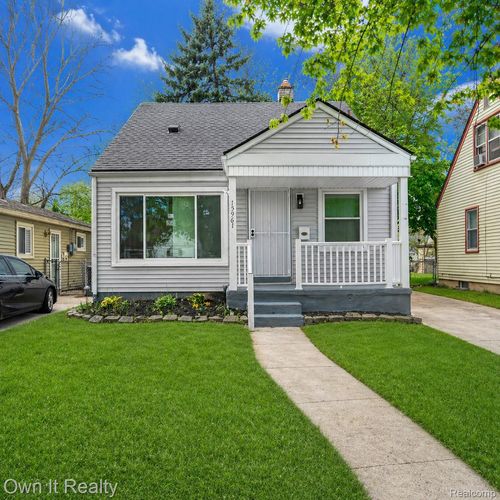 15961 Macarthur, Redford, MI, 48239-3983 | Card Image