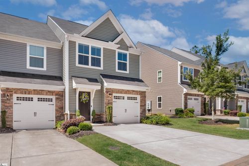 27 Country Dale Dr, Greer, SC, 29650-2291 | Card Image