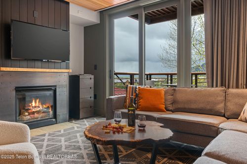 201203-3335 W Village Dr, Teton Village, WY, 83025 | Card Image