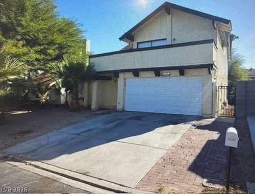 4760 Woodridge Rd, Las Vegas, NV, 89121-5814 | Card Image