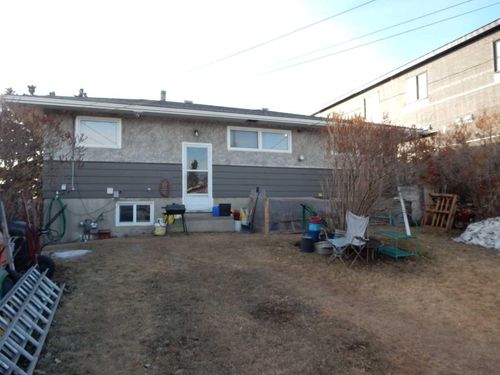 1330 34 St Se, Calgary, AB, T2A0Z9 | Card Image
