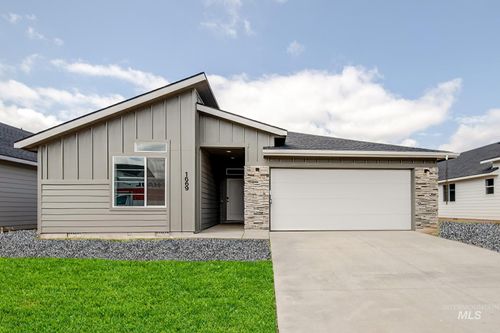 1669 Sw Pegasus Peak Ave, Mountain Home, ID, 83647-1219 | Card Image