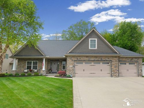 6606 Summerlyn Blvd, Lambertville, MI, 48144-2700 | Card Image