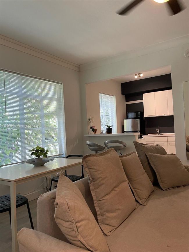 APT-2 - 1611 Euclid Ave, Condo with 0 bedrooms, 1 bathrooms and null parking in Miami Beach FL | Image 8