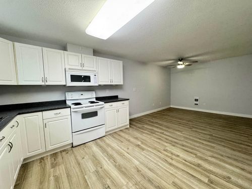27033 24 Ave, Aldergrove, BC, V4W3Y9 | Card Image