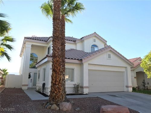 5423 Dancing Bear Dr, Las Vegas, NV, 89113-1133 | Card Image