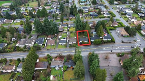 939 Como Lake Ave, Coquitlam, BC, V3J3N2 | Card Image