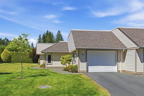 17-460 Schley Pl, Qualicum Beach, BC, V9K2M4 | Card Image