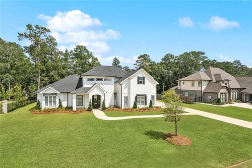 5037 Twin River Pl, Covington, LA, 70433-9181 | Card Image