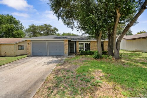 9814 Mill River Sq, San Antonio, TX, 78245-1464 | Card Image