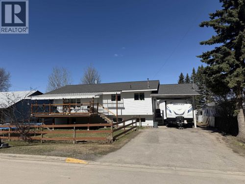 265 4th St W, Vanderhoof, BC, V0J3A0 | Card Image