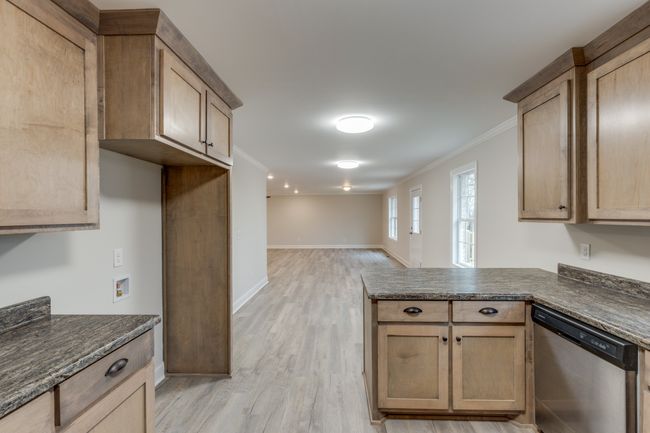 124 Lookout Ln, House other with 3 bedrooms, 2 bathrooms and 2 parking in Pulaski TN | Image 11
