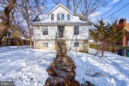 3922 Nicholson St, Hyattsville, MD, 20782-3062 | Card Image